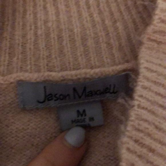 Beutiful striped sweater - Picture 2 of 2